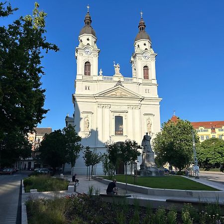 Central Boulevard Apartman Budapest Luaran gambar
